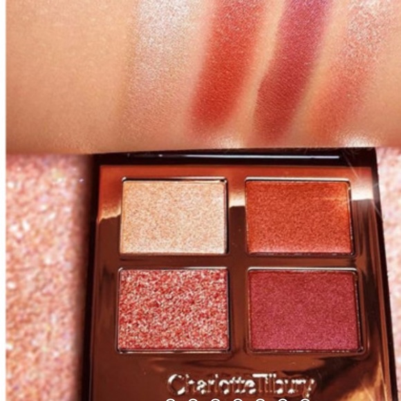 Charlotte Tilbury LUXURY PALETTE
WALK OF NO SHAME
PREVIOUSLY "WALK OF SHAME" - Picture 5 of 10